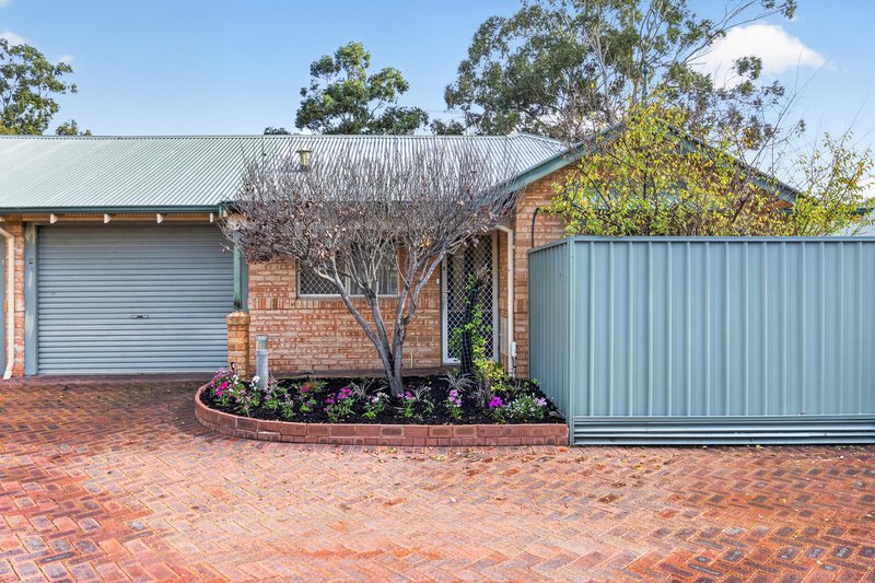 Photo - 3/4 Alder Court, Ballajura WA 6066 - Image 2