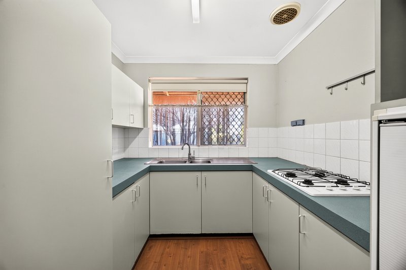 Photo - 3/4 Alder Court, Ballajura WA 6066 - Image 7