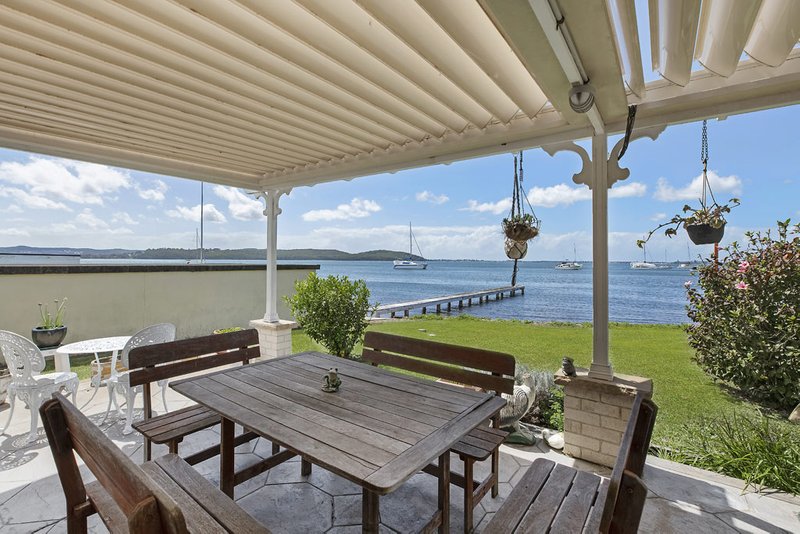 Photo - 34 Ambrose Street, Carey Bay NSW 2283 - Image 4