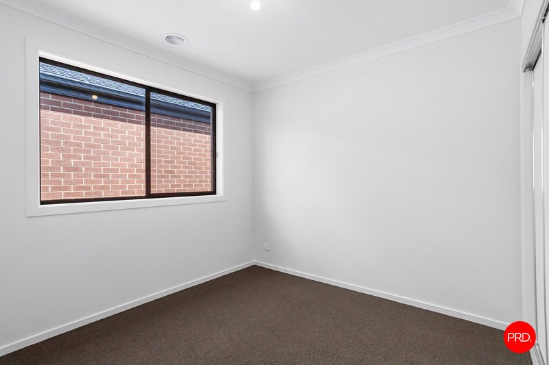 Photo - 34 Anaheim Avenue, Huntly VIC 3551 - Image 11