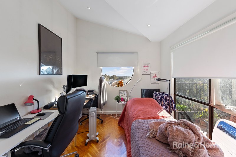 Photo - 3,4 and 5/32 Little Eastment Street, Northcote VIC 3070 - Image 16