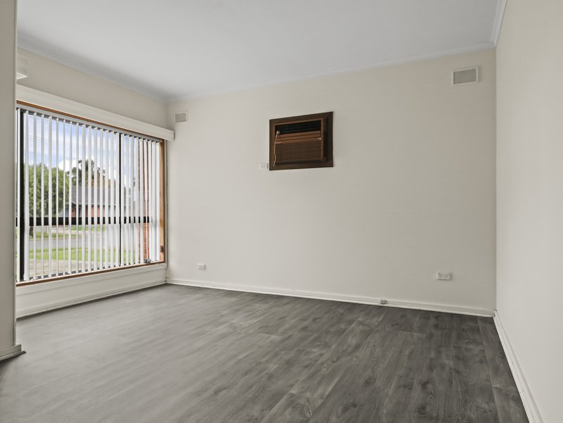 Photo - 34 Ashton Road, Davoren Park SA 5113 - Image 3