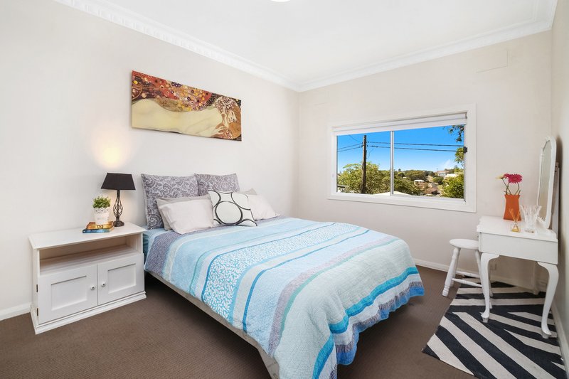 Photo - 34 Auld Street, Terrigal NSW 2260 - Image 8