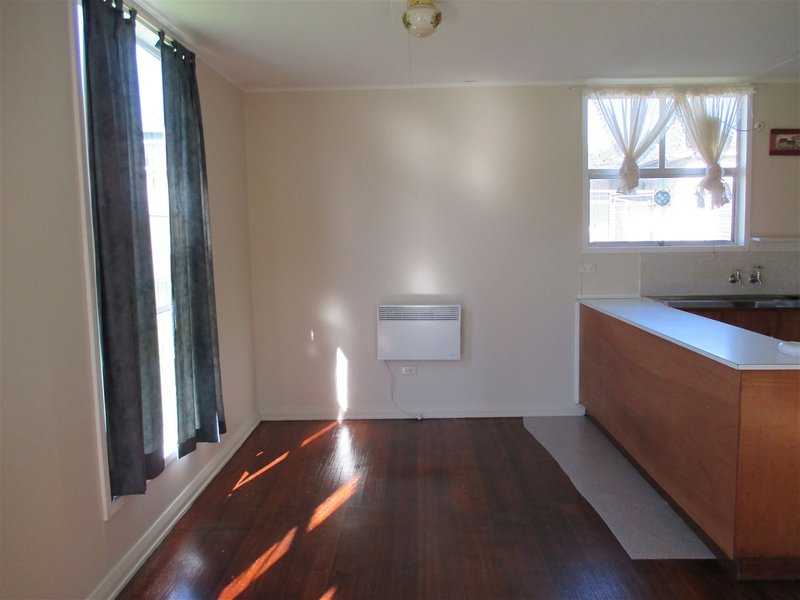 Photo - 34 Baillieu Street, Rosebery TAS 7470 - Image 3