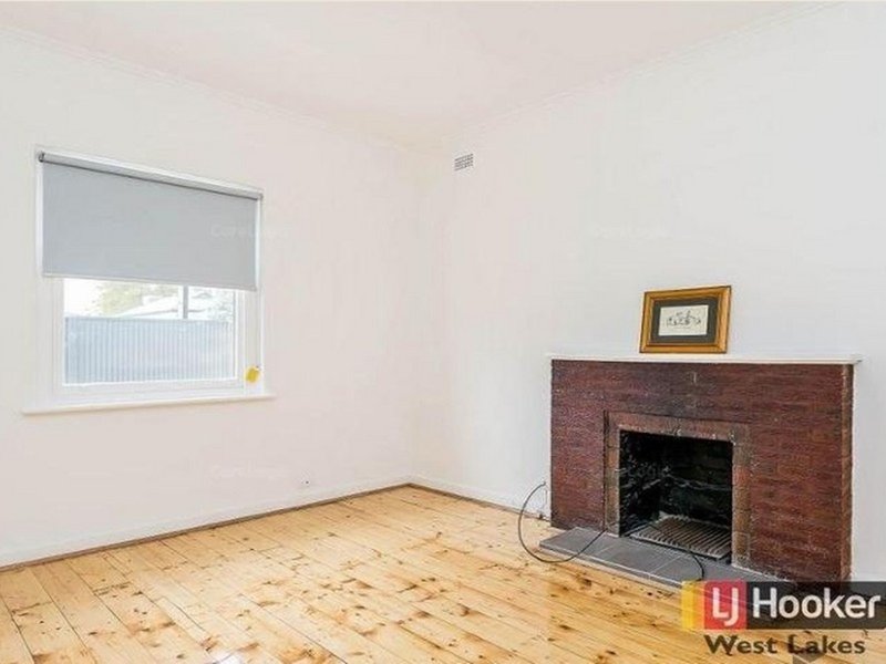 Photo - 34 Baker Street, Birkenhead SA 5015 - Image 5