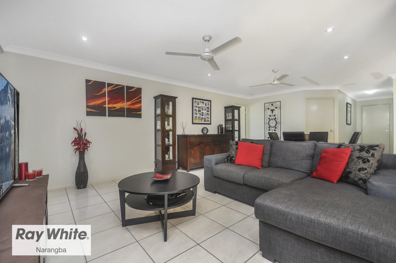 Photo - 34 Barrine Place, Narangba QLD 4504 - Image 7