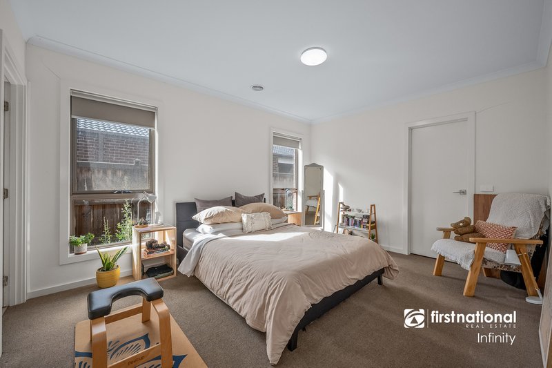 Photo - 34 Beagle Street, Tarneit VIC 3029 - Image 9