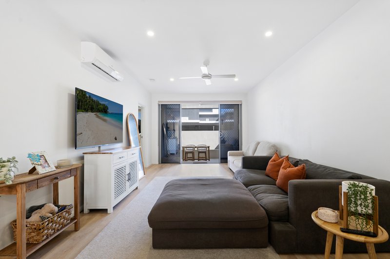 Photo - 3/4 Ben Lexcen Place, Robina QLD 4226 - Image 4