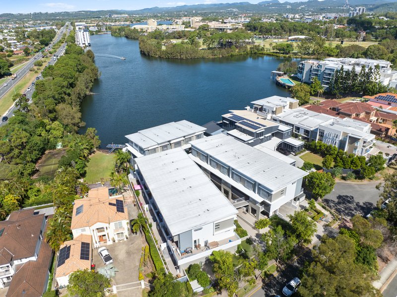 Photo - 3/4 Ben Lexcen Place, Robina QLD 4226 - Image 21