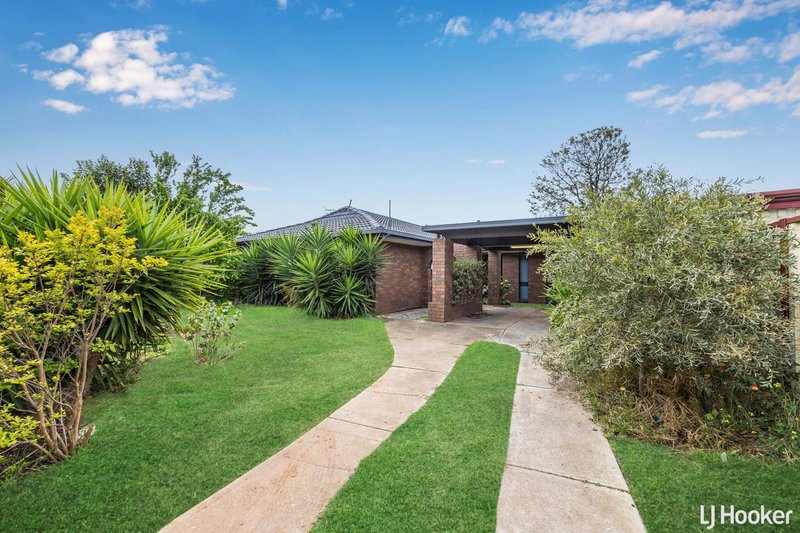 34 Bennett Street, Melton South VIC 3338