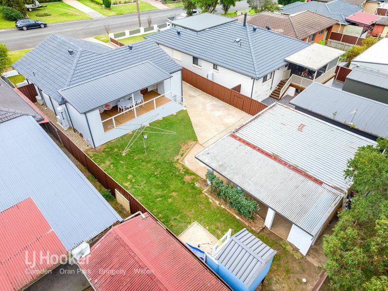 Photo - 34 Berallier Drive, Camden South NSW 2570 - Image 14