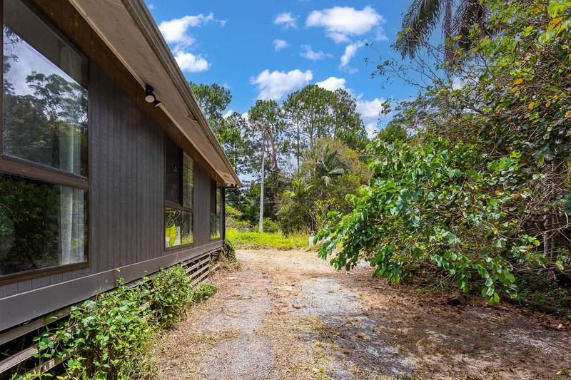 Photo - 34 Berrigans Road, Mudgeeraba QLD 4213 - Image 8
