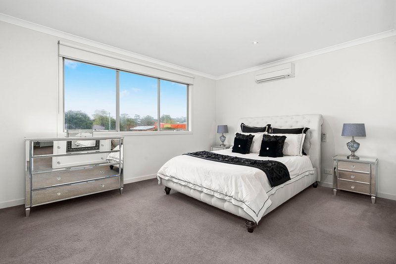 Photo - 3/4 Blagdon Street, Cheltenham VIC 3192 - Image 11