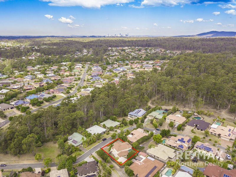 Photo - 34 Boondooma Cct , Albany Creek QLD 4035 - Image 8