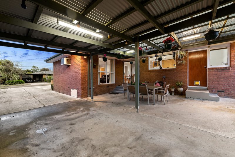 Photo - 34 Borg Crescent, Scoresby VIC 3179 - Image 13