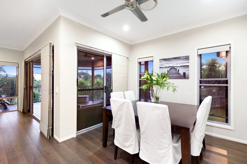 Photo - 34 Bowers Road South, Everton Hills QLD 4053 - Image 6