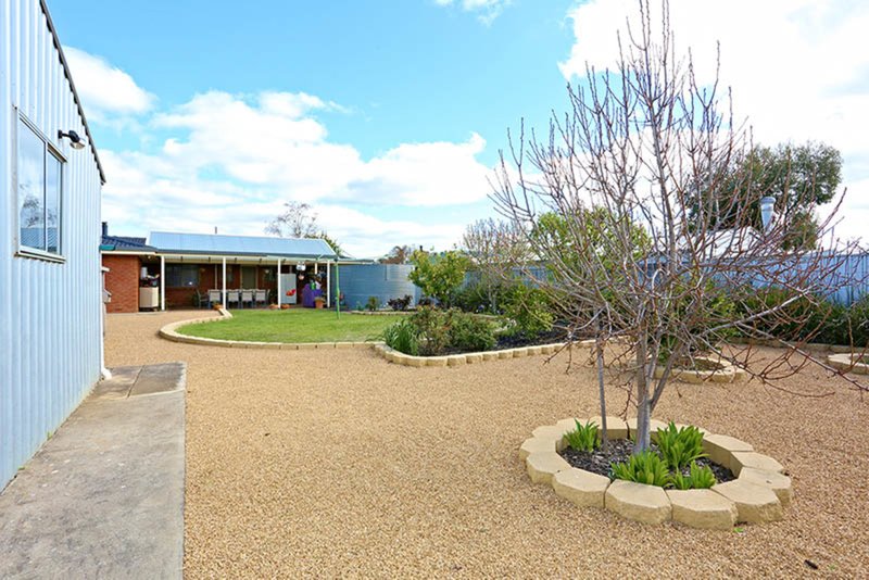 Photo - 34 Braunack Avenue, Tanunda SA 5352 - Image 8