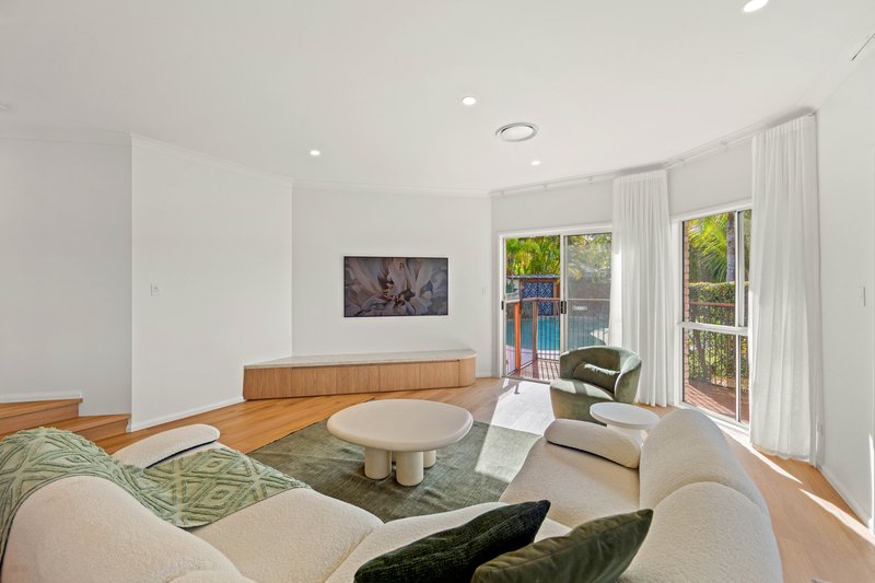 Photo - 34 Breakwater Road, Robina QLD 4226 - Image 5