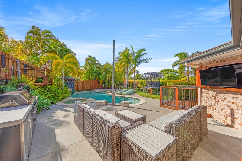 Photo - 34 Breakwater Road, Robina QLD 4226 - Image 13