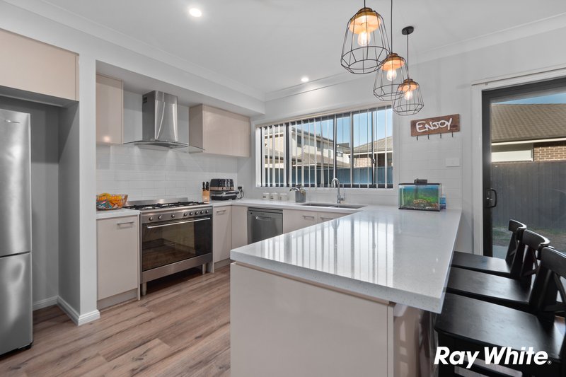 Photo - 34 Broadfoot Avenue, Marsden Park NSW 2765 - Image 3