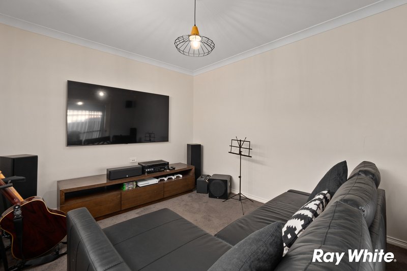 Photo - 34 Broadfoot Avenue, Marsden Park NSW 2765 - Image 4