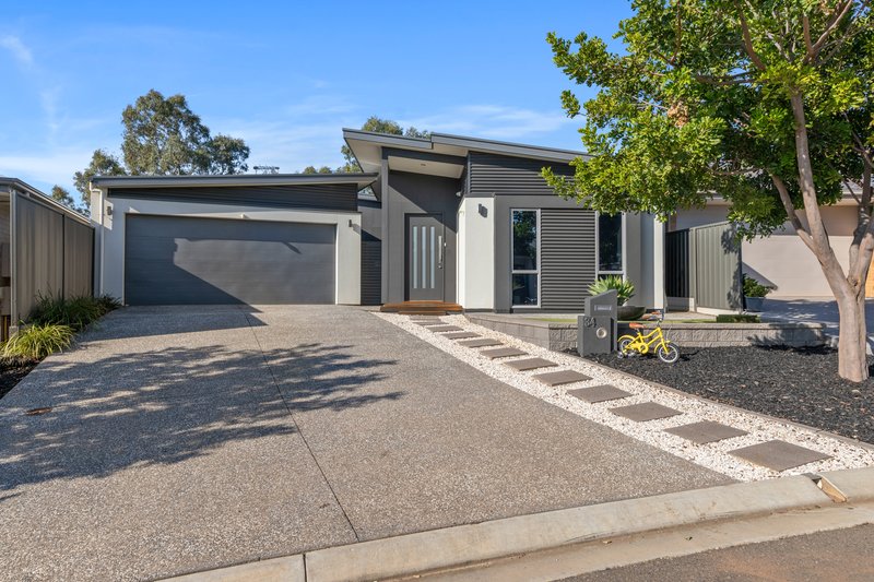 34 Broadwater Place, Blakeview SA 5114