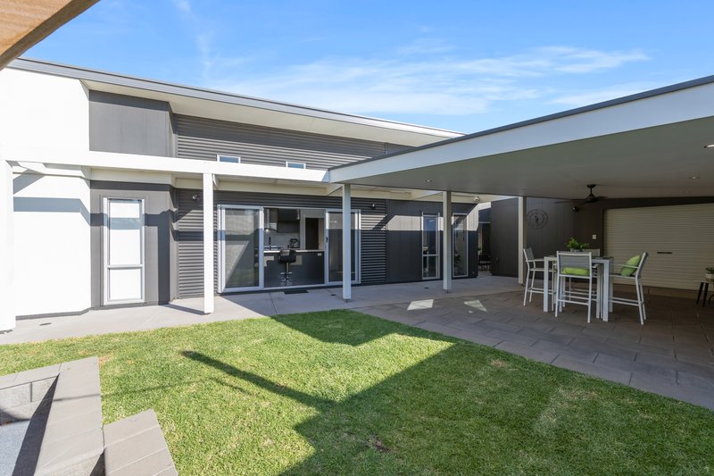 Photo - 34 Broadwater Place, Blakeview SA 5114 - Image 26