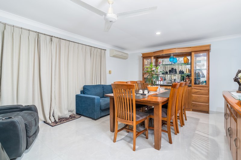 Photo - 34 Brompton Street, Rochedale South QLD 4123 - Image 9