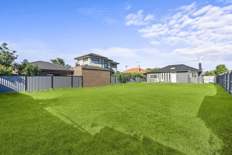 Photo - 34 Bruce Street, Fawkner VIC 3060 - Image 12