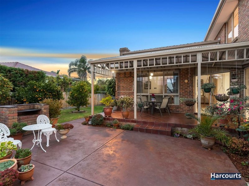 Photo - 34 Buckingham Drive, Rowville VIC 3178 - Image 11