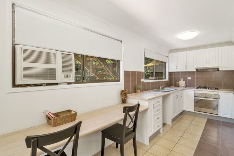 Photo - 34 Buckingham Street West , Strathpine QLD 4500 - Image 12