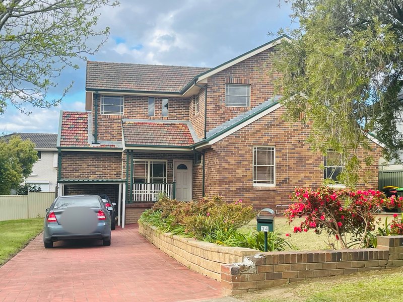 34 Bungalow Road, Roselands NSW 2196