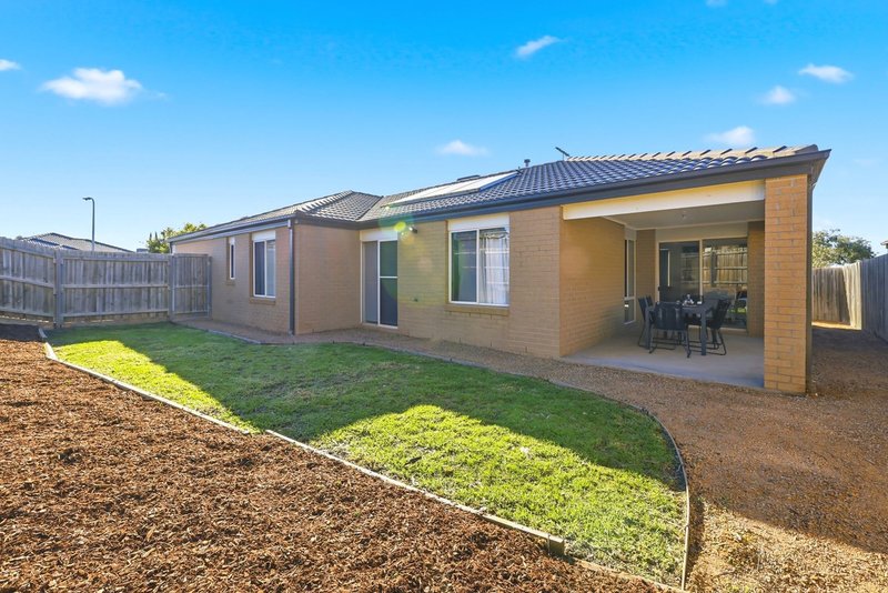 Photo - 34 Burbidge Drive, Bacchus Marsh VIC 3340 - Image 19