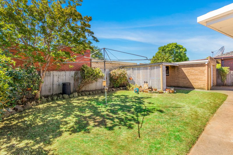 Photo - 34 Burke Street, Werribee VIC 3030 - Image 11