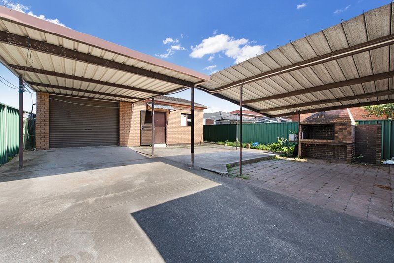 Photo - 34 Byron Street, Campsie NSW 2194 - Image 9