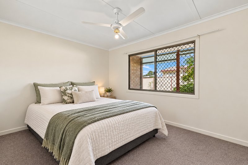 Photo - 34 Caddy Avenue, Urraween QLD 4655 - Image 2