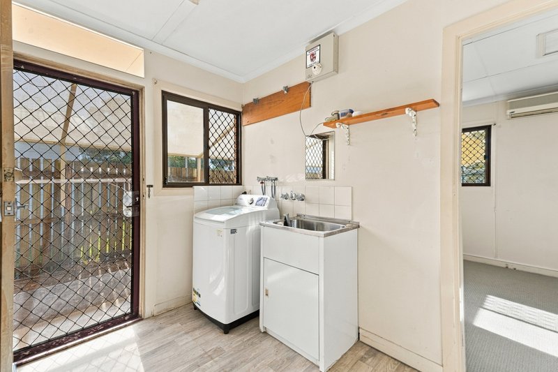 Photo - 34 Caddy Avenue, Urraween QLD 4655 - Image 10