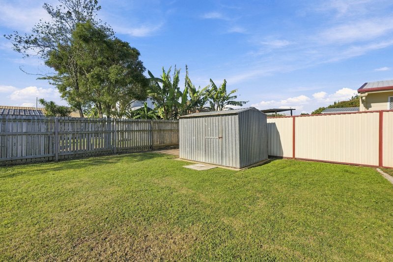 Photo - 34 Caddy Avenue, Urraween QLD 4655 - Image 14