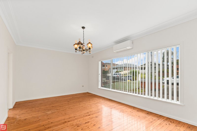 Photo - 34 Caldwell Avenue, Tarrawanna NSW 2518 - Image 2