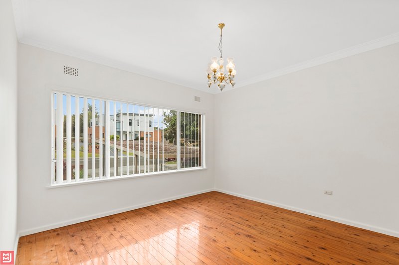 Photo - 34 Caldwell Avenue, Tarrawanna NSW 2518 - Image 8