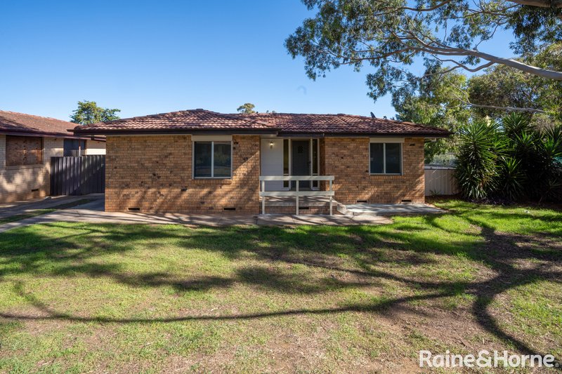 34 Callaghan Street, Ashmont NSW 2650