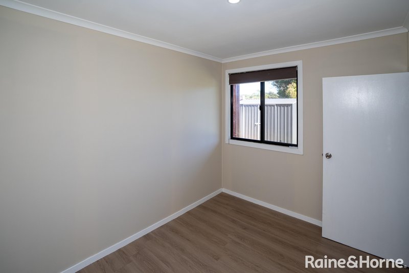 Photo - 34 Callaghan Street, Ashmont NSW 2650 - Image 5