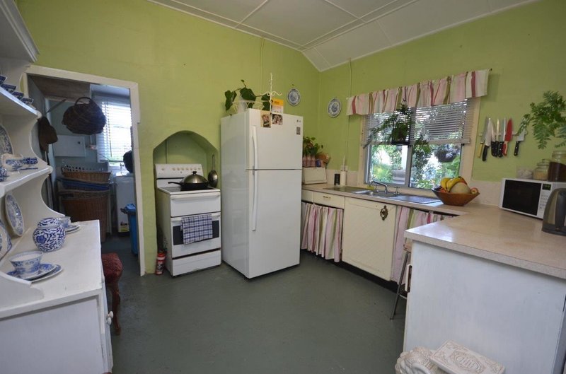 Photo - 34 Cameron Street, Wauchope NSW 2446 - Image 2