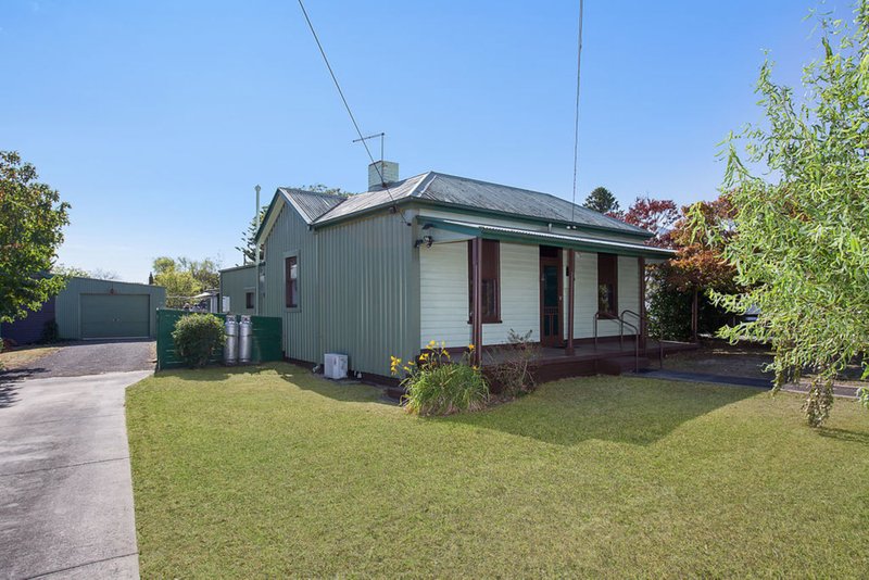 Photo - 34 Campbell Street, Camperdown VIC 3260 - Image 2