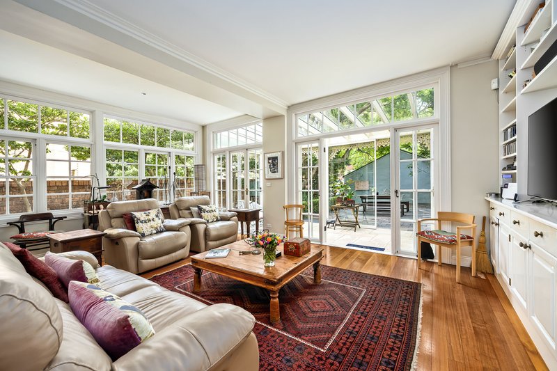 Photo - 34 Carabella Street, Kirribilli NSW 2061 - Image 8