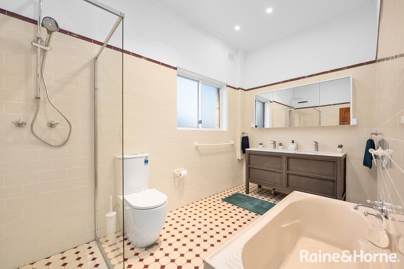 Photo - 34 Carlton Crescent, Summer Hill NSW 2130 - Image 5