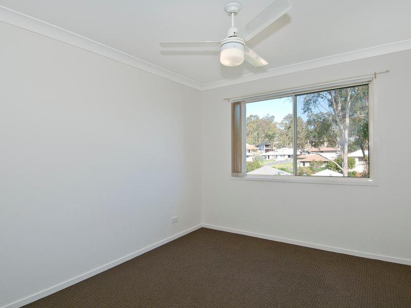 Photo - 34 Carnarvon Crescent, Waterford QLD 4133 - Image 10