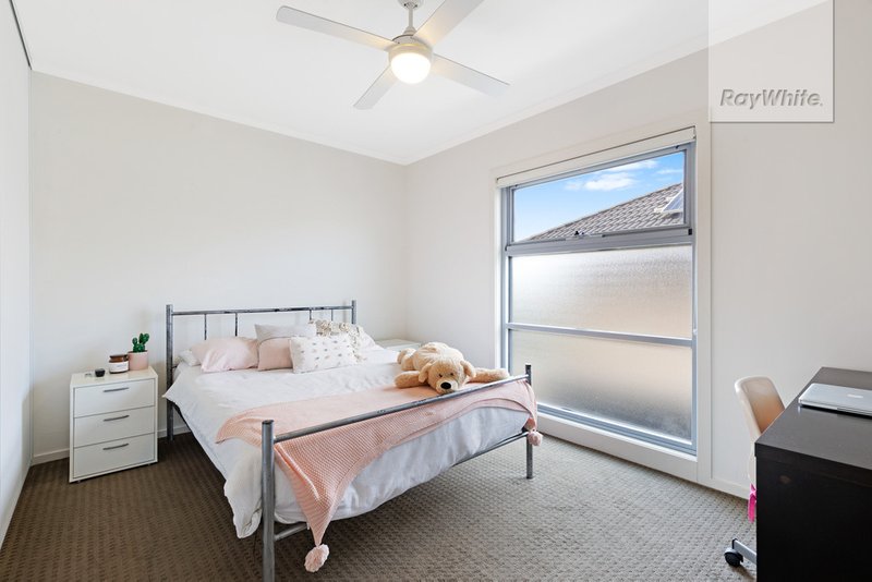 Photo - 34 Cascades Drive, Mawson Lakes SA 5095 - Image 11