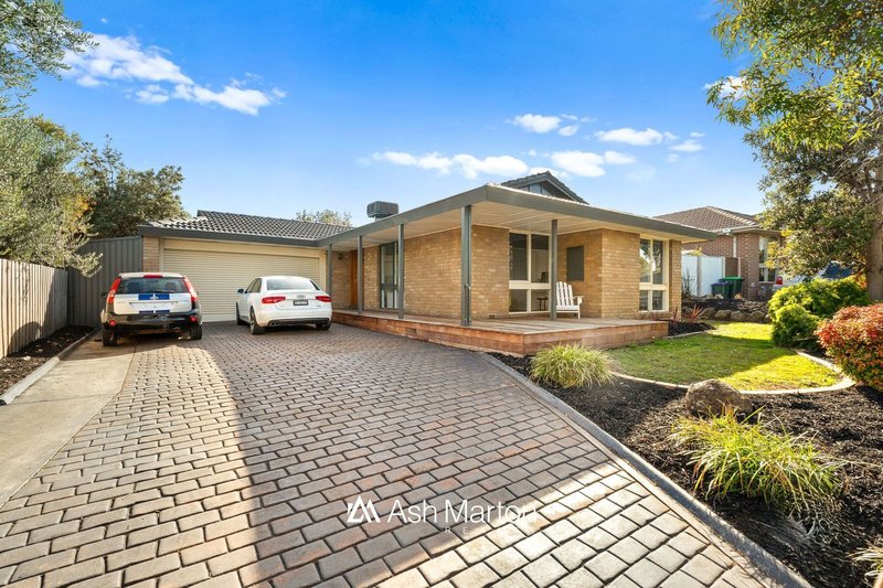Photo - 34 Casuarina Drive, Frankston South VIC 3199 - Image 1
