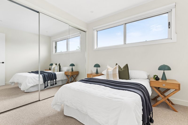 Photo - 3/4 Catherine Avenue, Mount Waverley VIC 3149 - Image 5